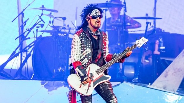 Dolly Parton Joins Mötley Crüe on New “Home Sweet Home” Release Mötley Crüe Home Sweet Home Dolly Parton