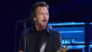 Pearl Jam Let’s Play Two Japan screening