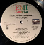 Red Hot Chili Peppers-3