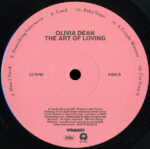 Olivia Dean-3